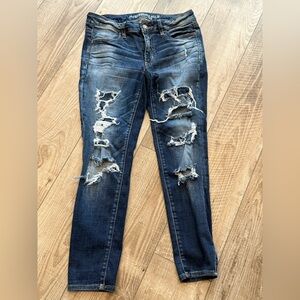 American Eagle Outfitters Blue Skinny Jegging with Distressed Details